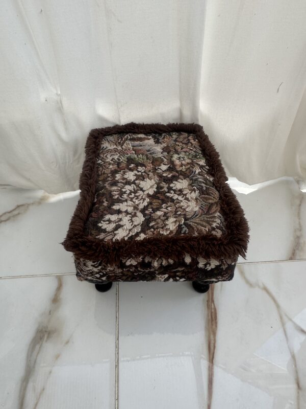 Small Vintage Footstool Foot Stool/Rest - Image 6