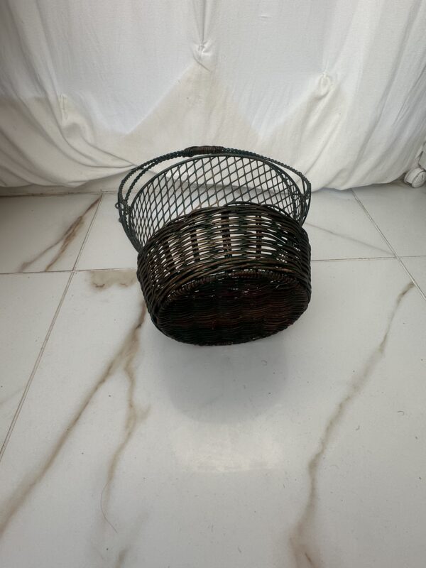 Metal/Rattan Basket - Image 9